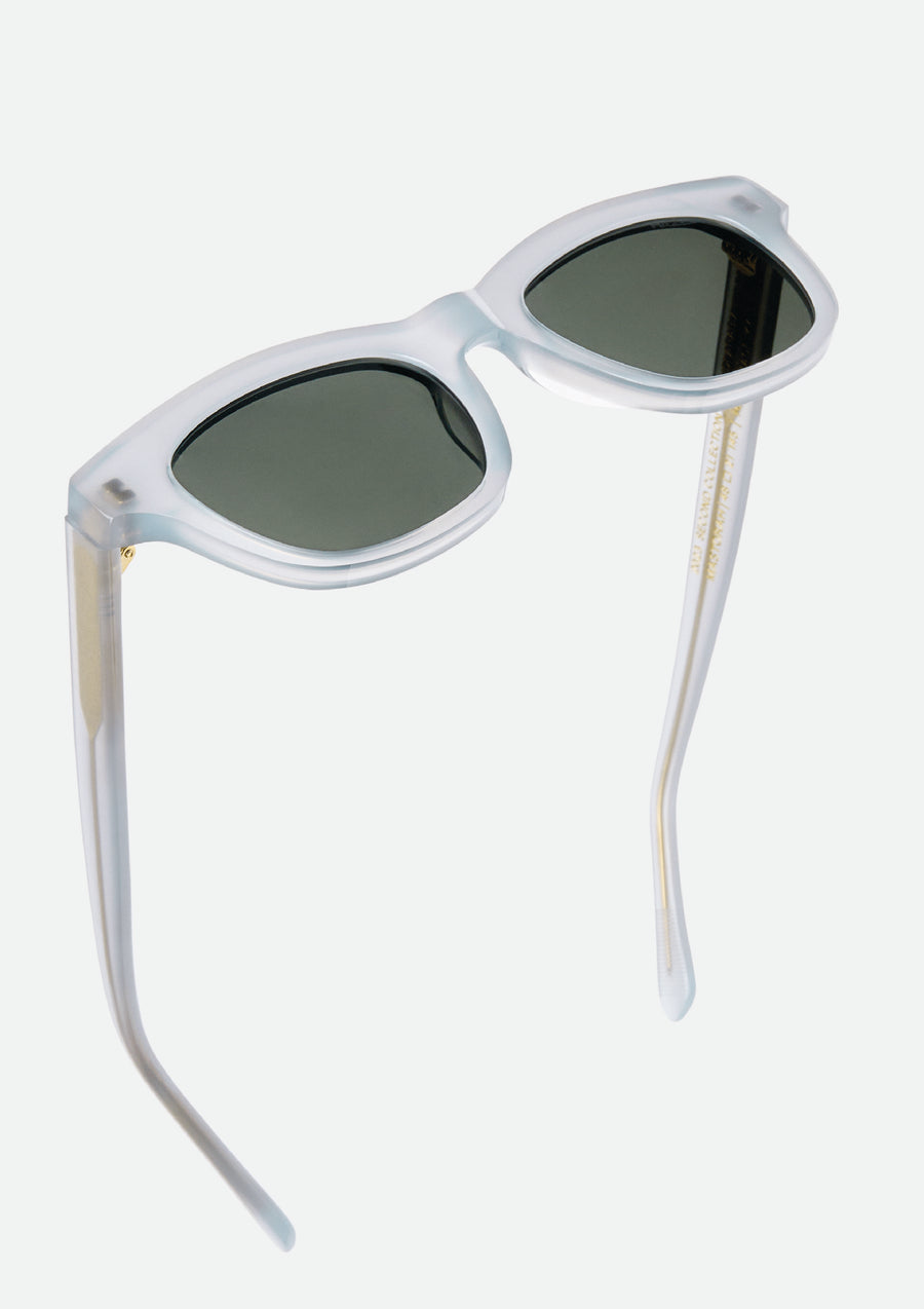 Mastorah Cloudy White